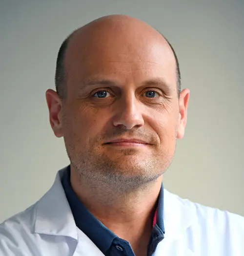 Etablissement hospitalier mandaté par le réseau UroCCR APHM PR Boissier